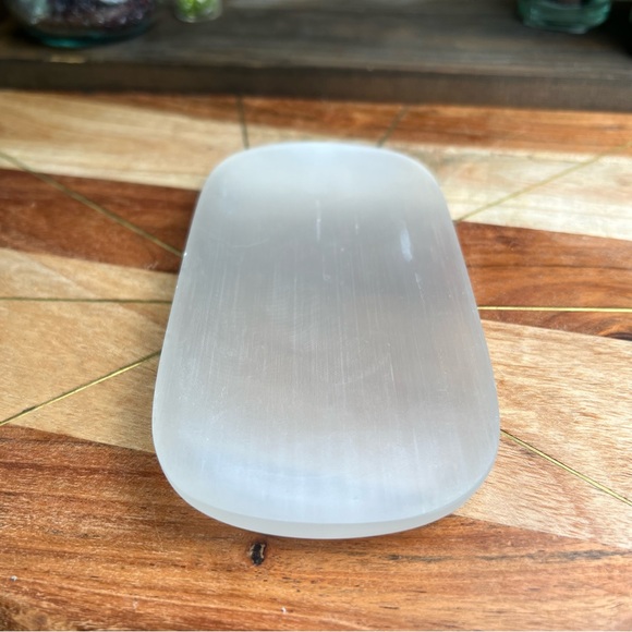 Selenite / satin spar plate - Picture 3 of 9